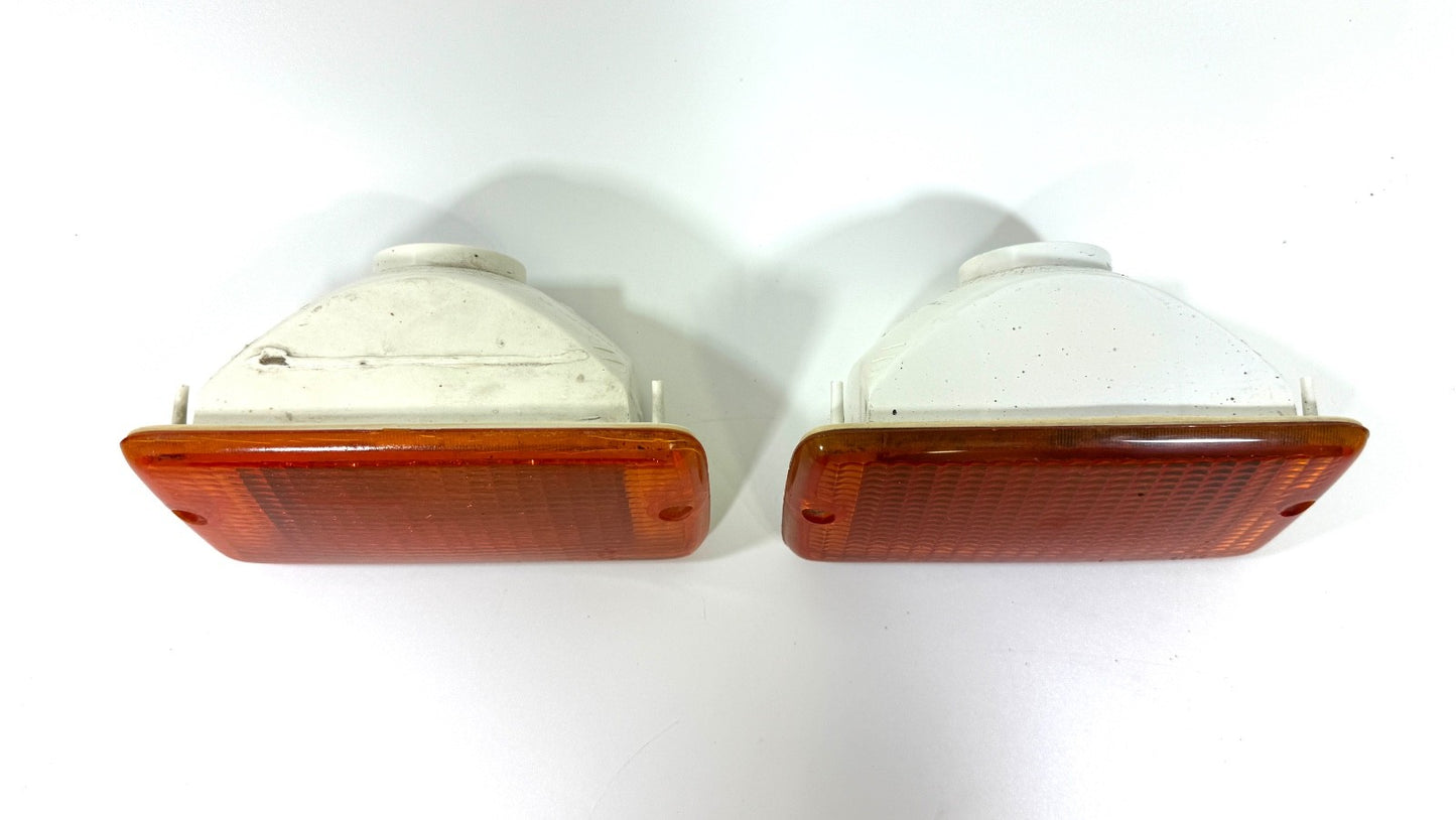 Jeep Wrangler TJ 97-06 OEM Front Driver Passenger RH LH Turn Signal Lens Pair1