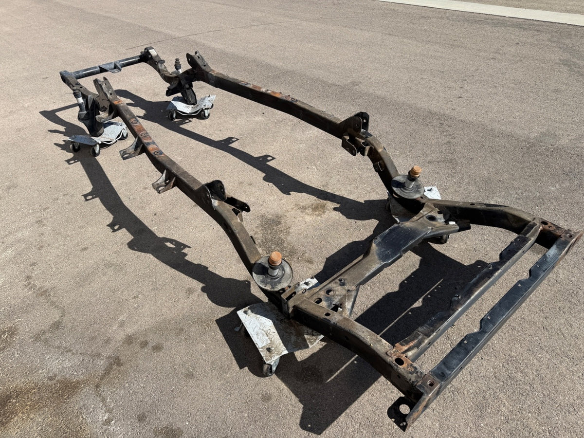 Jeep LJ Wrangler Unlimited OEM 4.0L Frame Straight Clean Inside & Out 2004-20065