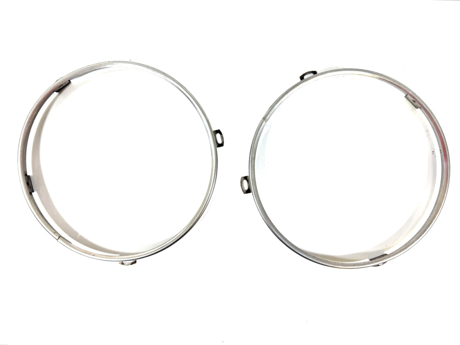 OEM Jeep Wrangler TJ Headlight Bulb Metal Retainer Ring PAIR Fits LH RH 97-060