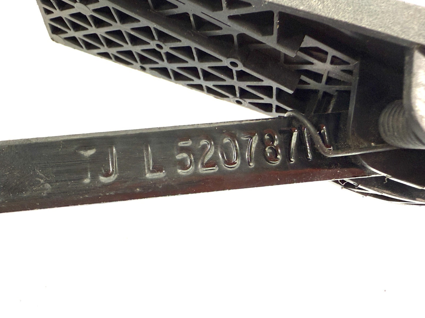 Jeep Wrangler TJ 97-06 Gas Accelerator Pedal Throttle Bracket Firewall2