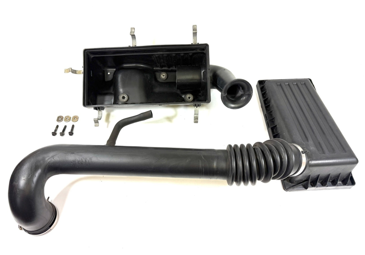 4.0L Air Cleaner Filter Box Assembly w/Hose & Inlet Tube 97-04 Jeep TJ Wrangler0