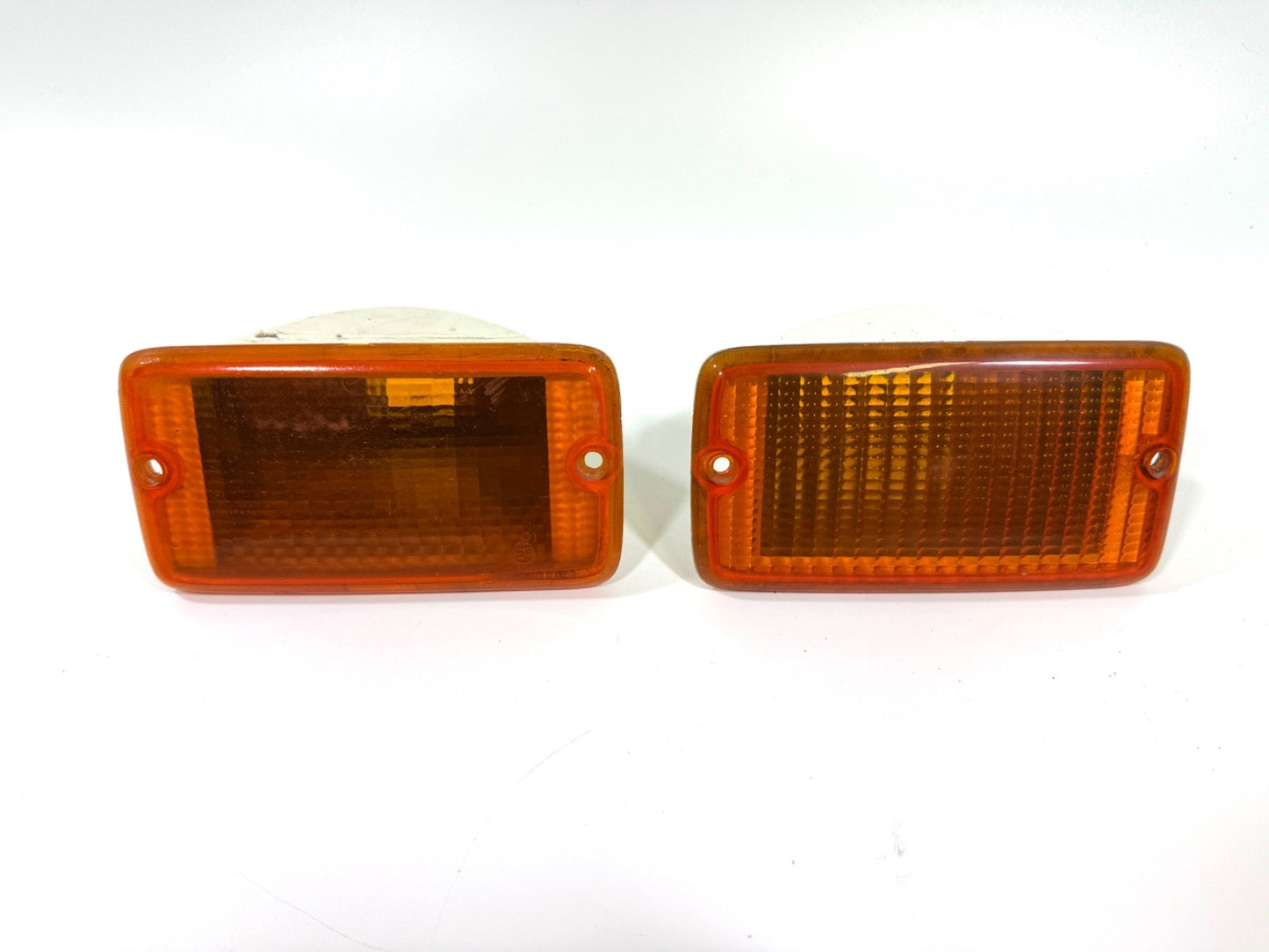 Jeep Wrangler TJ 97-06 OEM Front Driver Passenger RH LH Turn Signal Lens Pair0