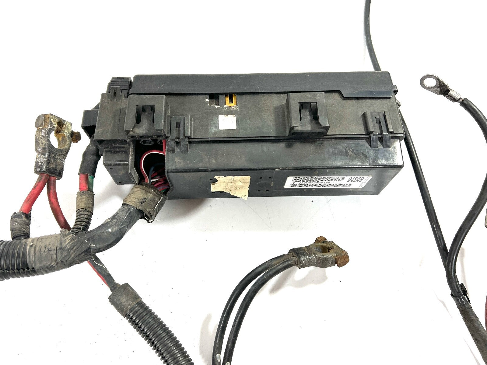 Jeep Wrangler TJ 2002 SE 2.5L 5-Speed Manual Fuseblock Wire Harness 56017042AB7