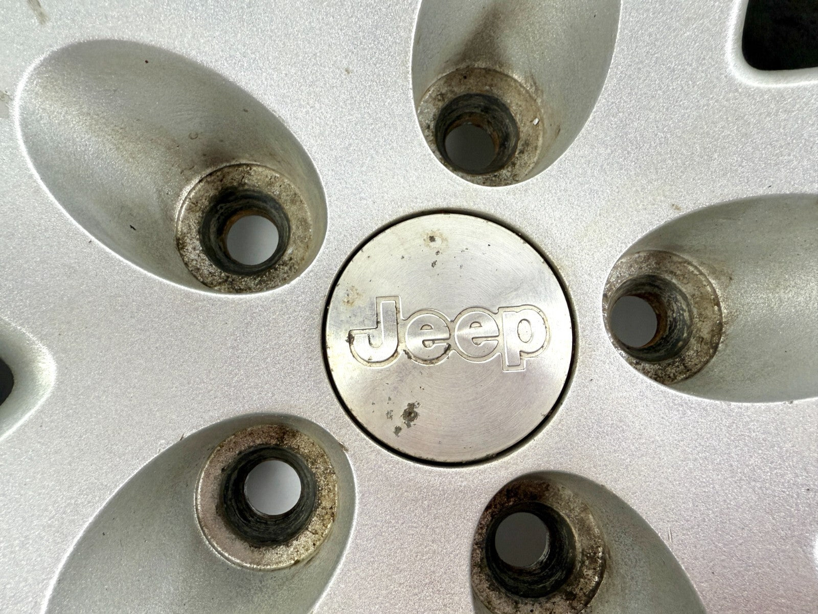 2003-2006 Jeep Wrangler Rubicon TJ 16X8 Aluminum 5 Spoke Wheel Rim Silver1