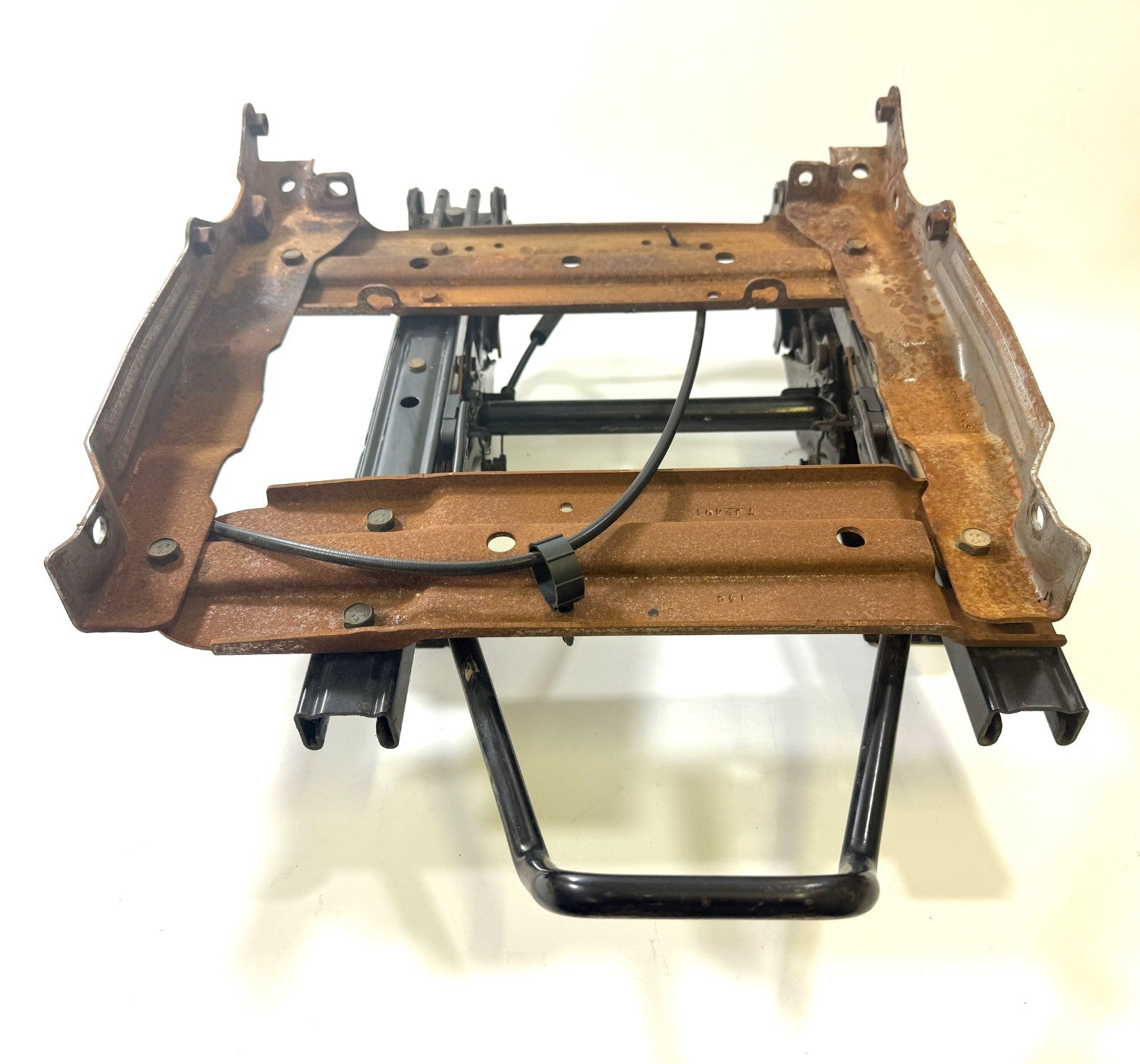 03-06 Jeep TJ Wrangler Front Seat Bracket Driver Slide1