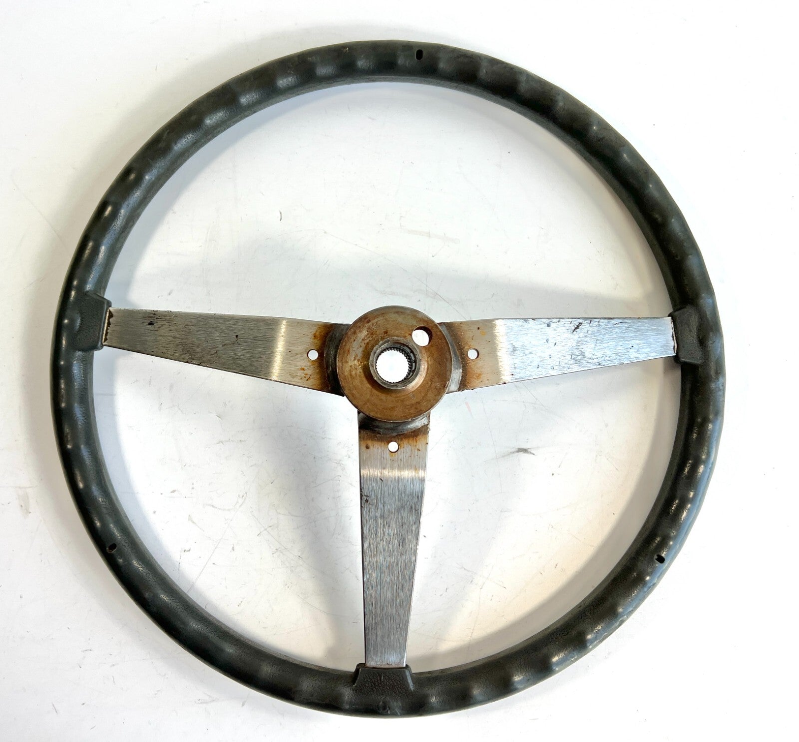 Jeep Wrangler YJ 87-95 Steering Wheel Factory Black Vinyl1