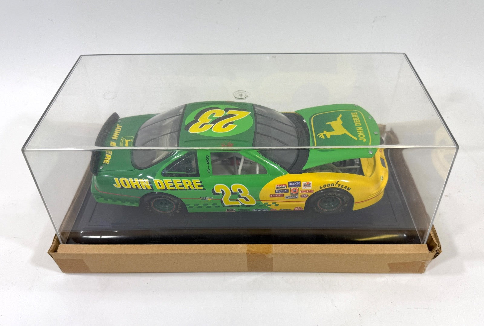 Pontiac Grand Prix 1996 1/18 #5816BA John Deere #23 Motorsport ERTL New in Box8