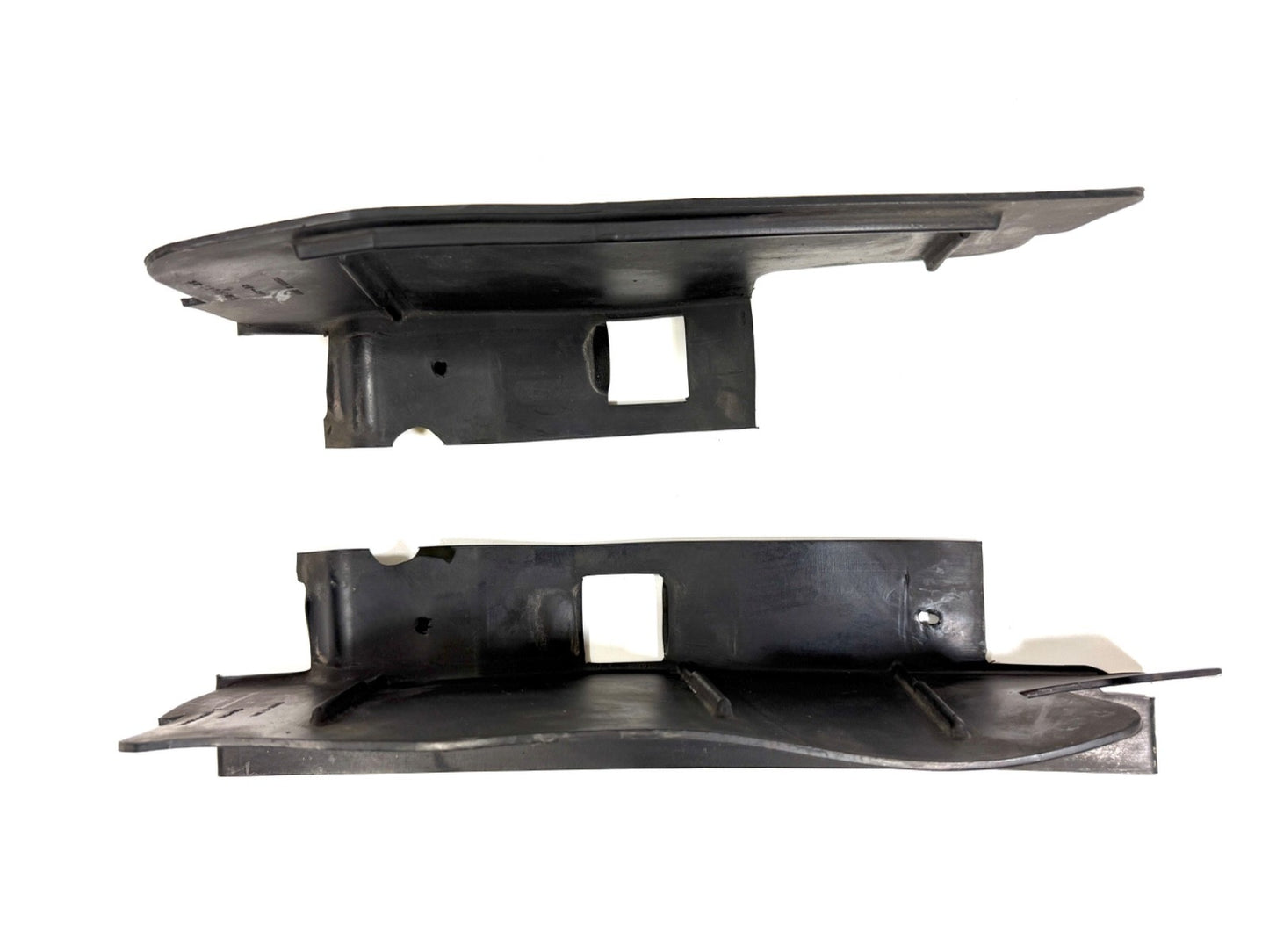 Grill Condenser Seal 1997-2006 Jeep Wrangler TJ Windage Insert 55036867 550368660
