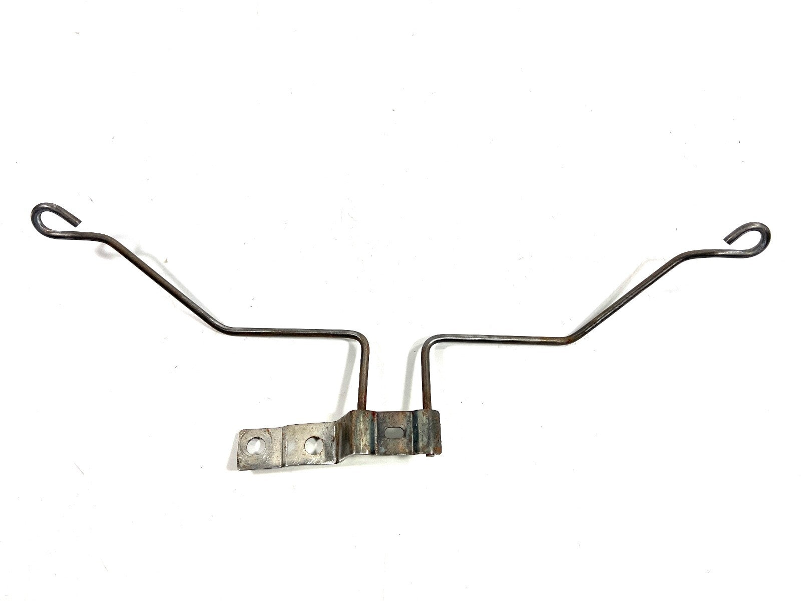 Jeep Wrangler TJ LJ STEREO RADIO REAR ANTI-THEFT SUPPORT BRACKET 2003-20061