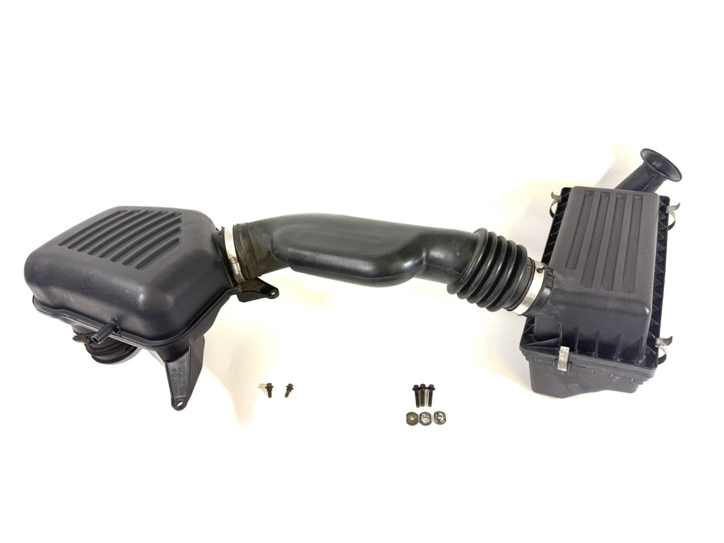 Jeep Wrangler TJ 97-02 Air Filter Cleaner Box Assembly Setup  2.5 4 cyl w/bolts0