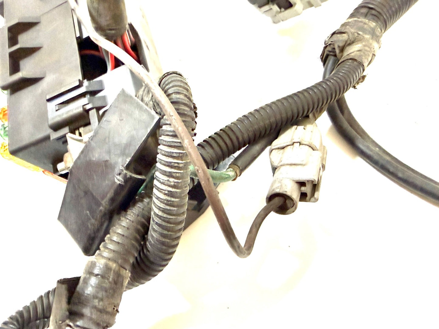 Jeep Wrangler TJ 1997 Sahara 4.0L 5-Speed Manual Fuseblock Wire Harness5