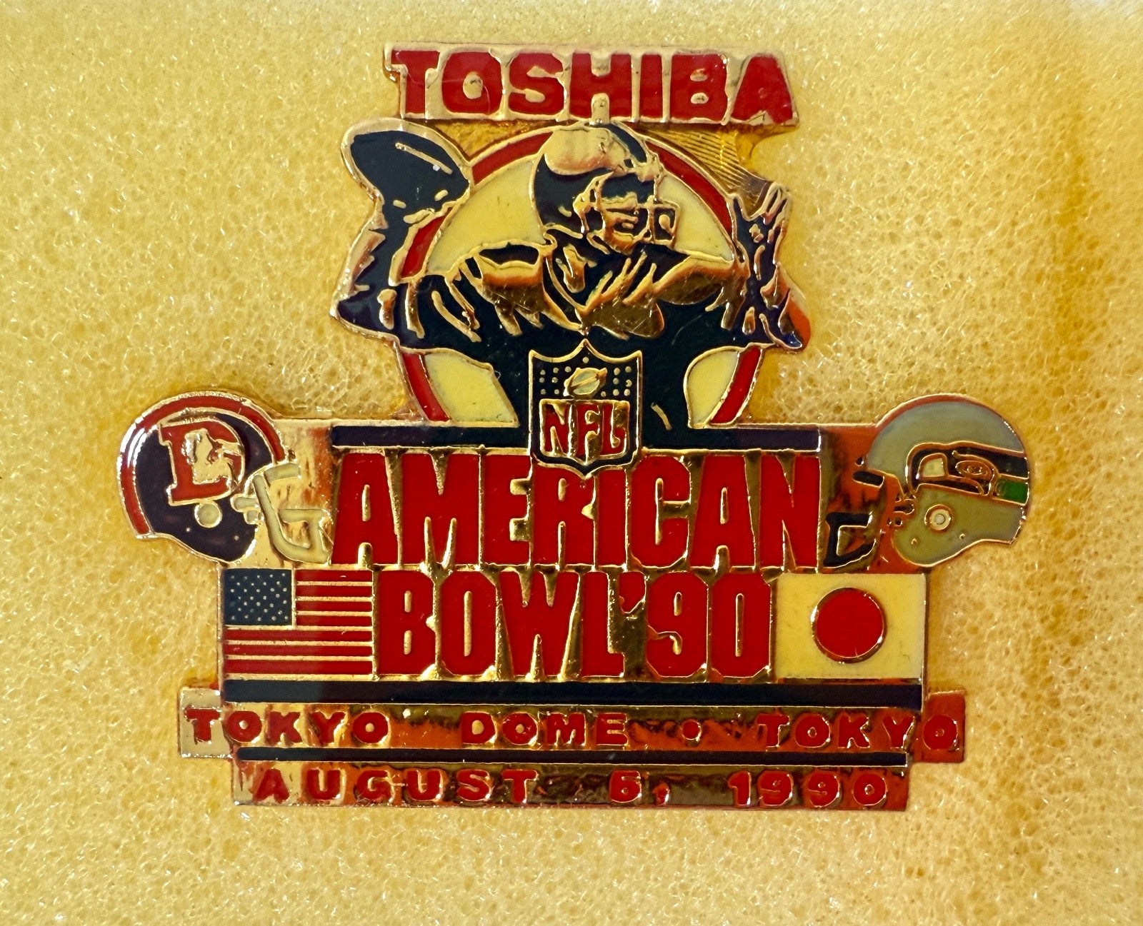 1990 American Bowl Tokyo Broncos Vs. Seahawks Toshiba August 5, 1990 Pin *1340