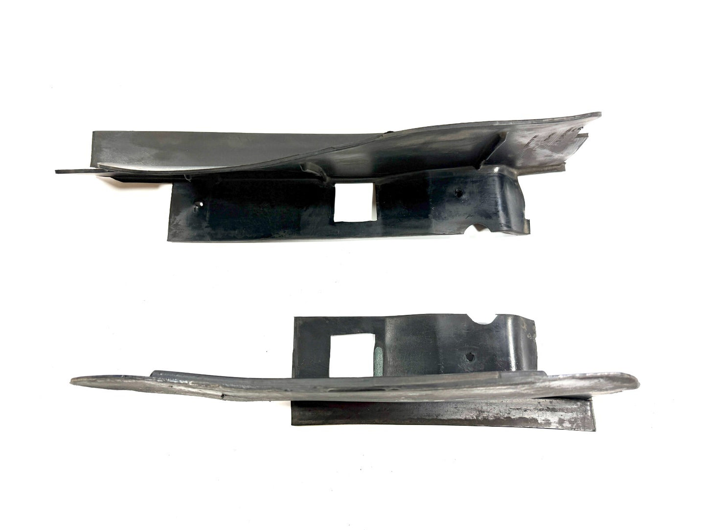 Grill Condenser Seal 1997-2006 Jeep Wrangler TJ Windage Insert 55036867 550368661