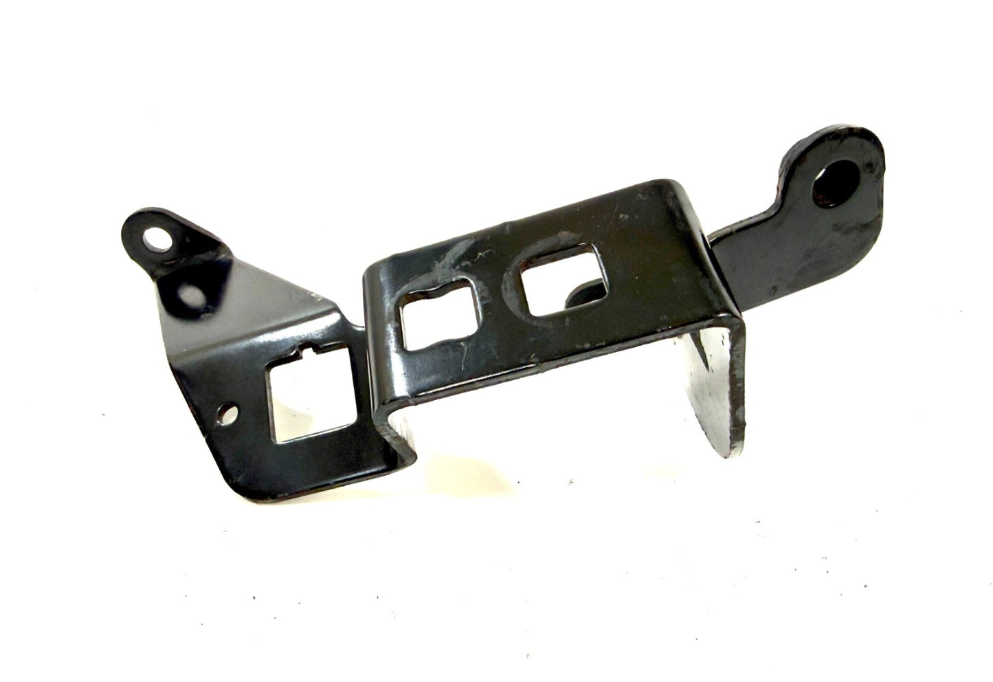 Jeep Wrangler TJ 1999-2006 4.0L Throttle Cable Bracket1