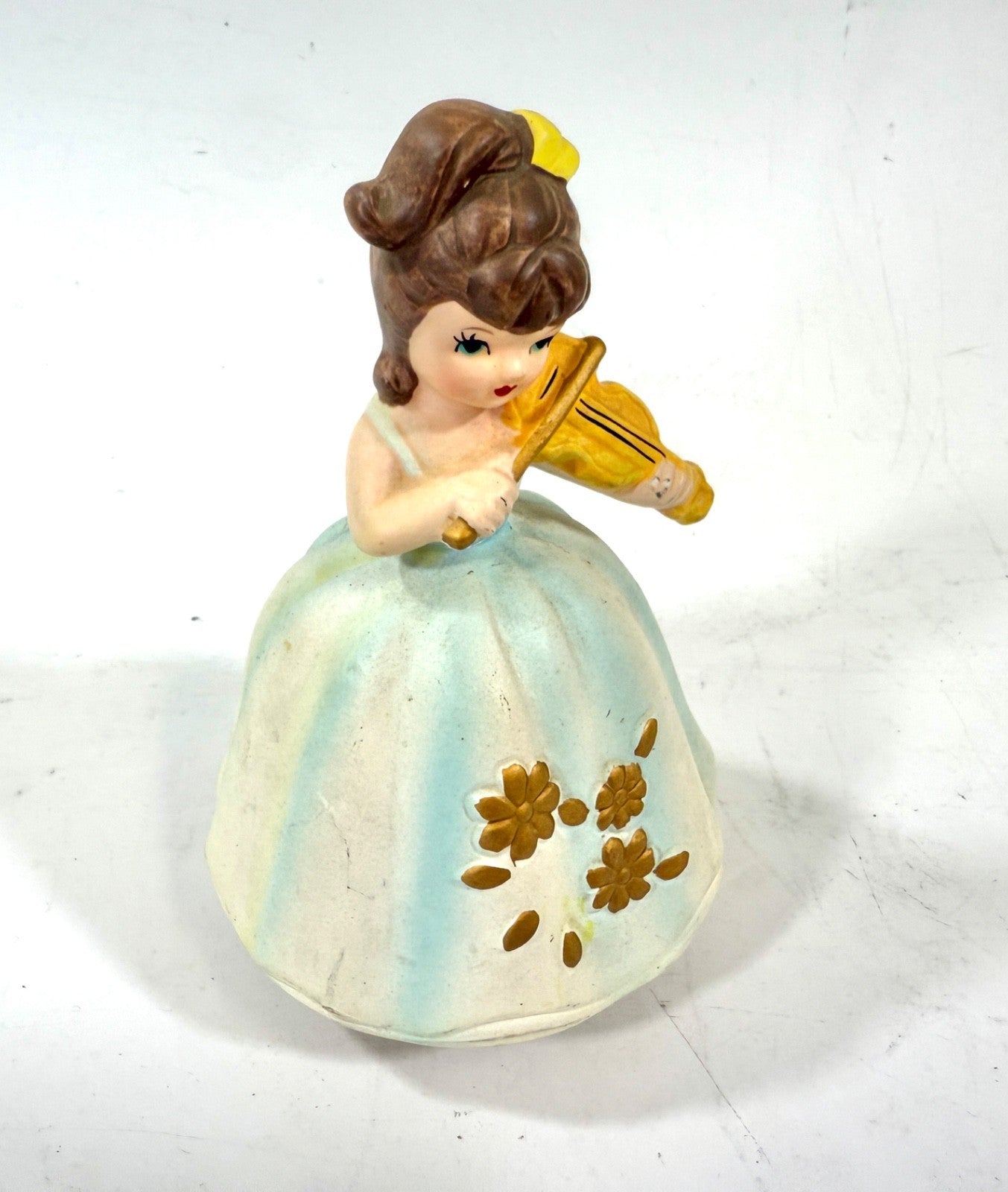 Vintage Rotating Sanko Girl with a violin - music box plays Fascination0