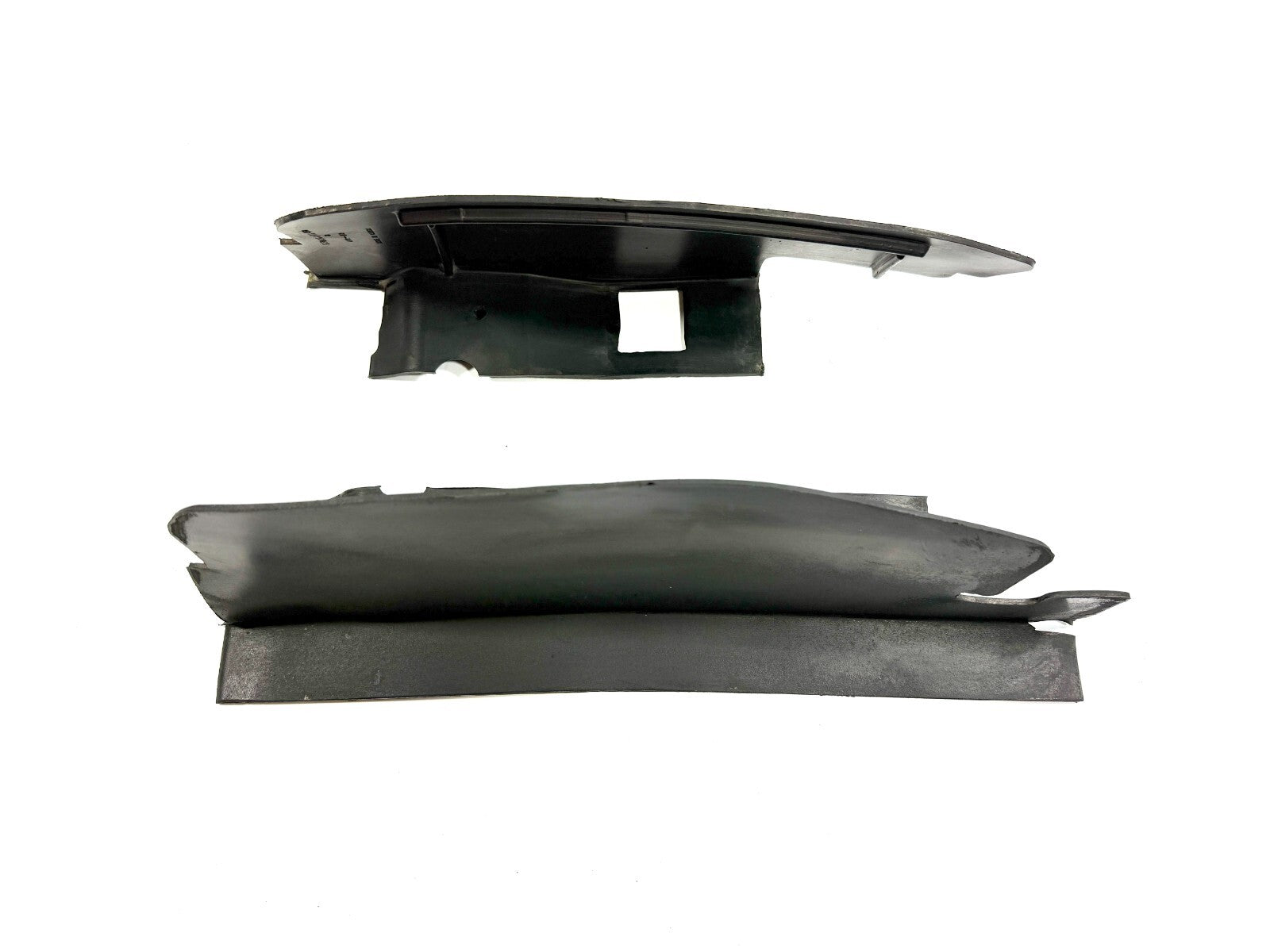 Grill Condenser Seal 1997-2006 Jeep Wrangler TJ Windage Insert 55036867 550368663