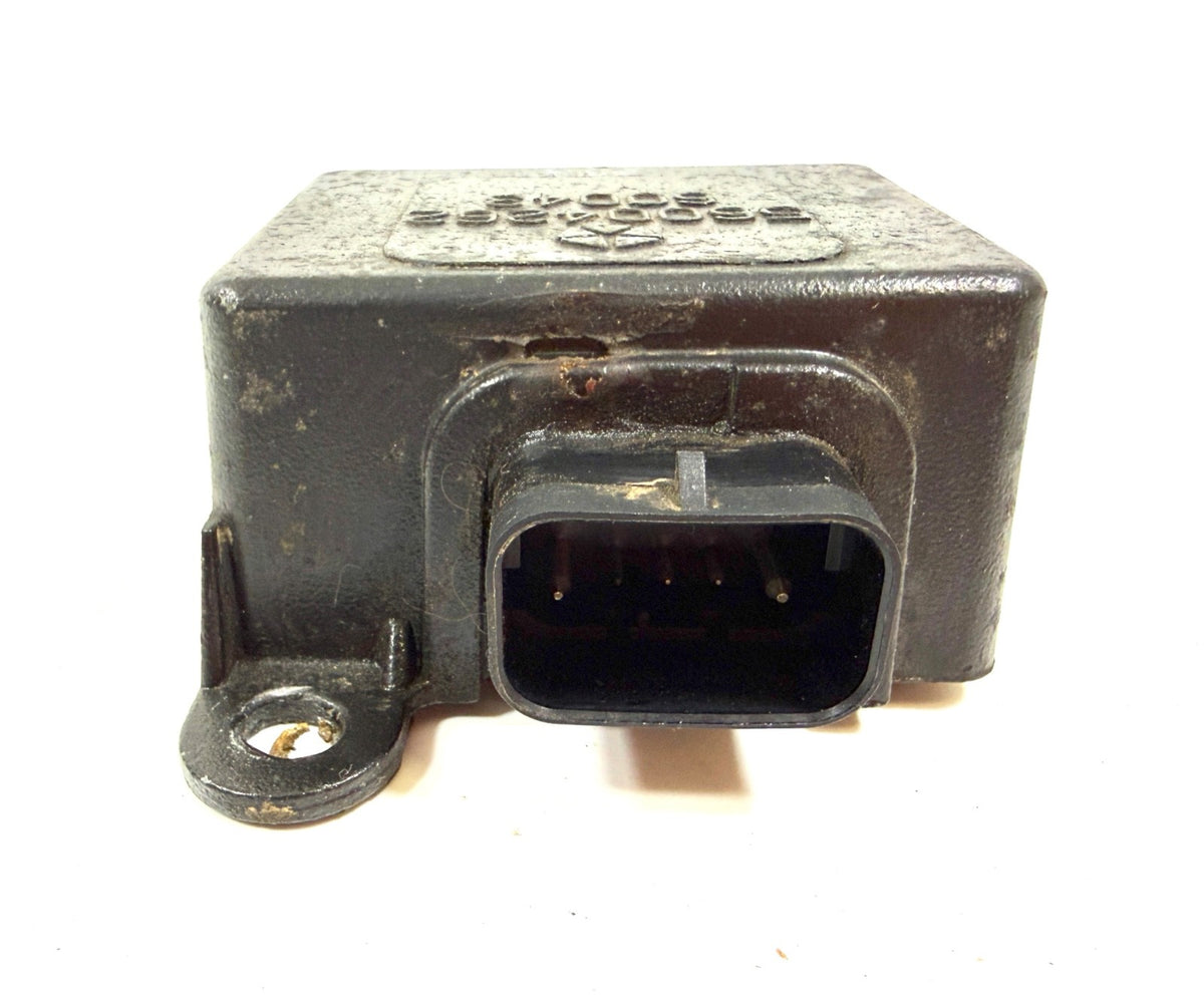 97-06 Jeep TJ Wrangler Daytime Running Lamp Module Part Number 560042622