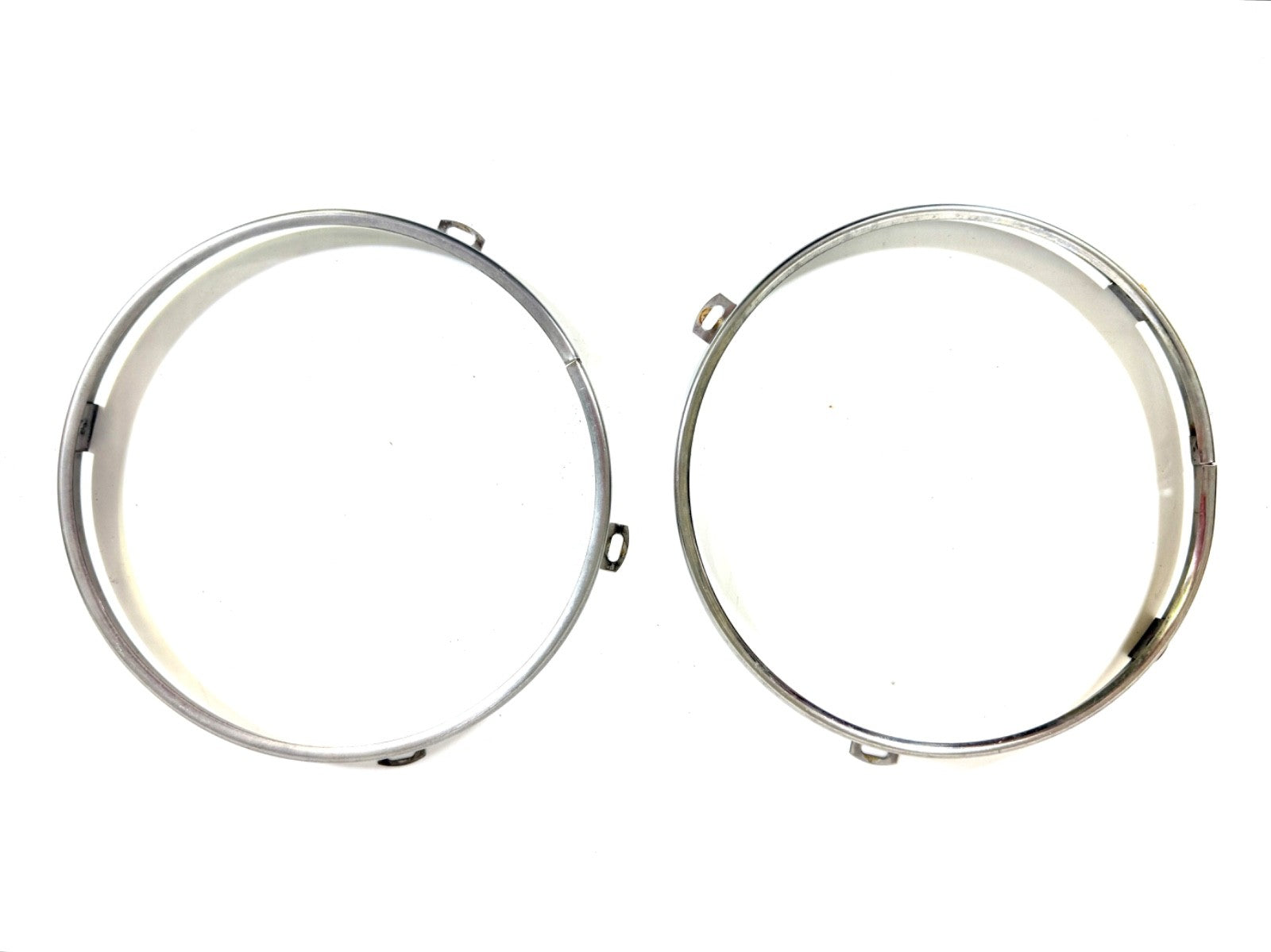 OEM Jeep Wrangler TJ Headlight Bulb Metal Retainer Ring PAIR Fits LH RH 97-060