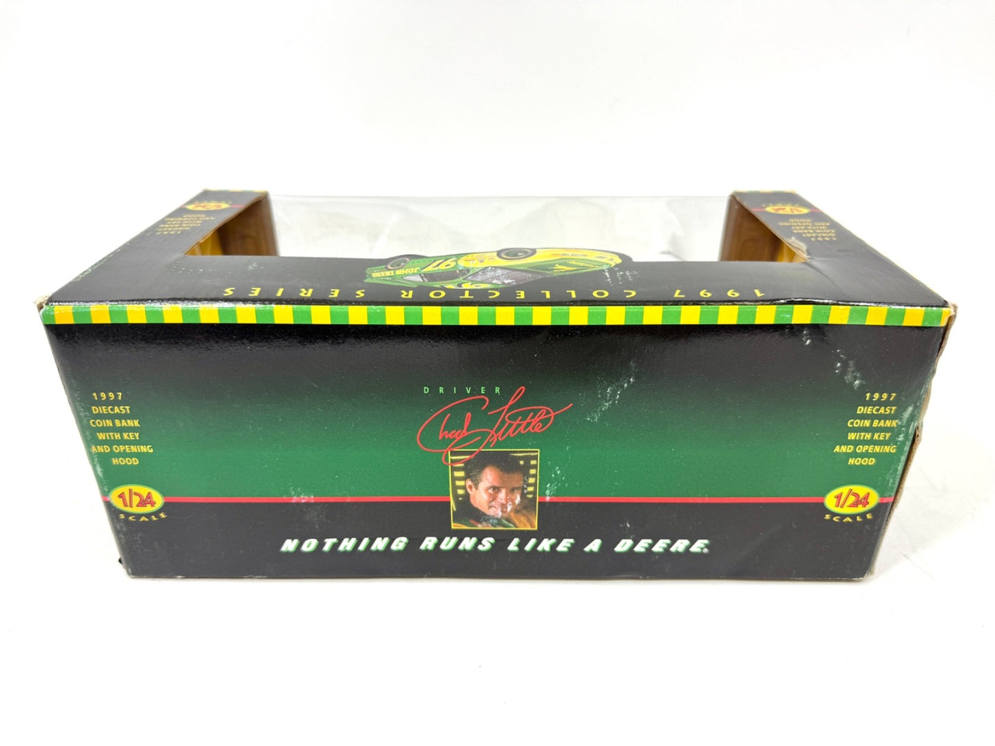 Motor Sports 1:24 Diecast John Deere 1997 NASCAR Coin Bank Green Die Cast3