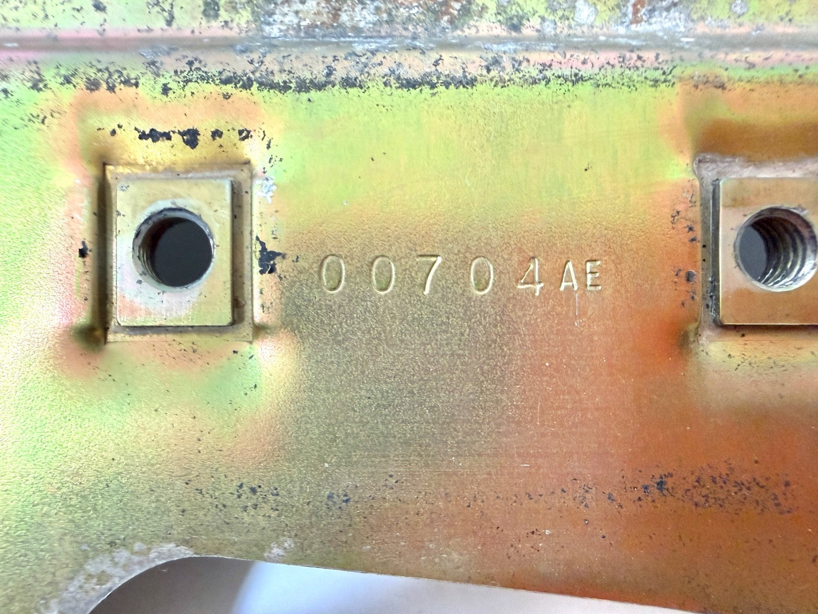 05-06 Jeep Wrangler TJ Automatic Transmission Shifter Plate 53000704AE1