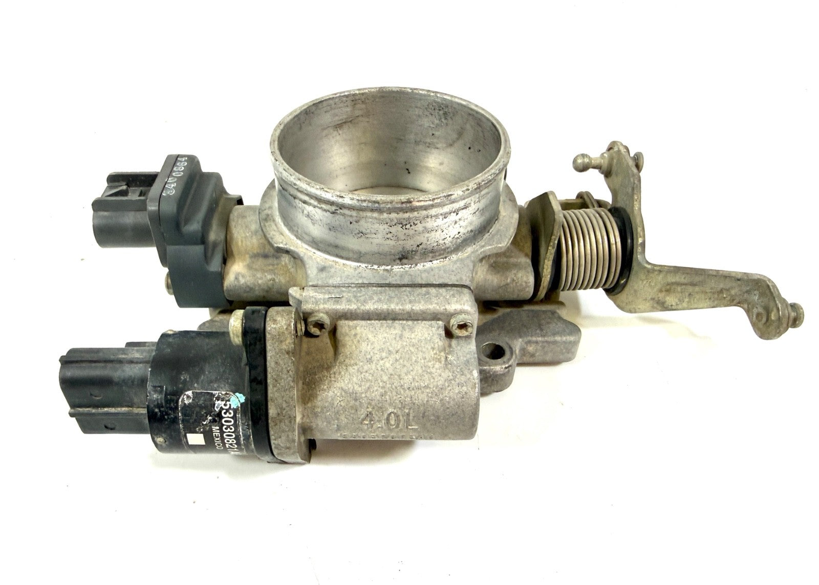 Jeep Wrangler TJ 97-01 4.0 Throttle Body Original OEM with Aftermarket Spacer1