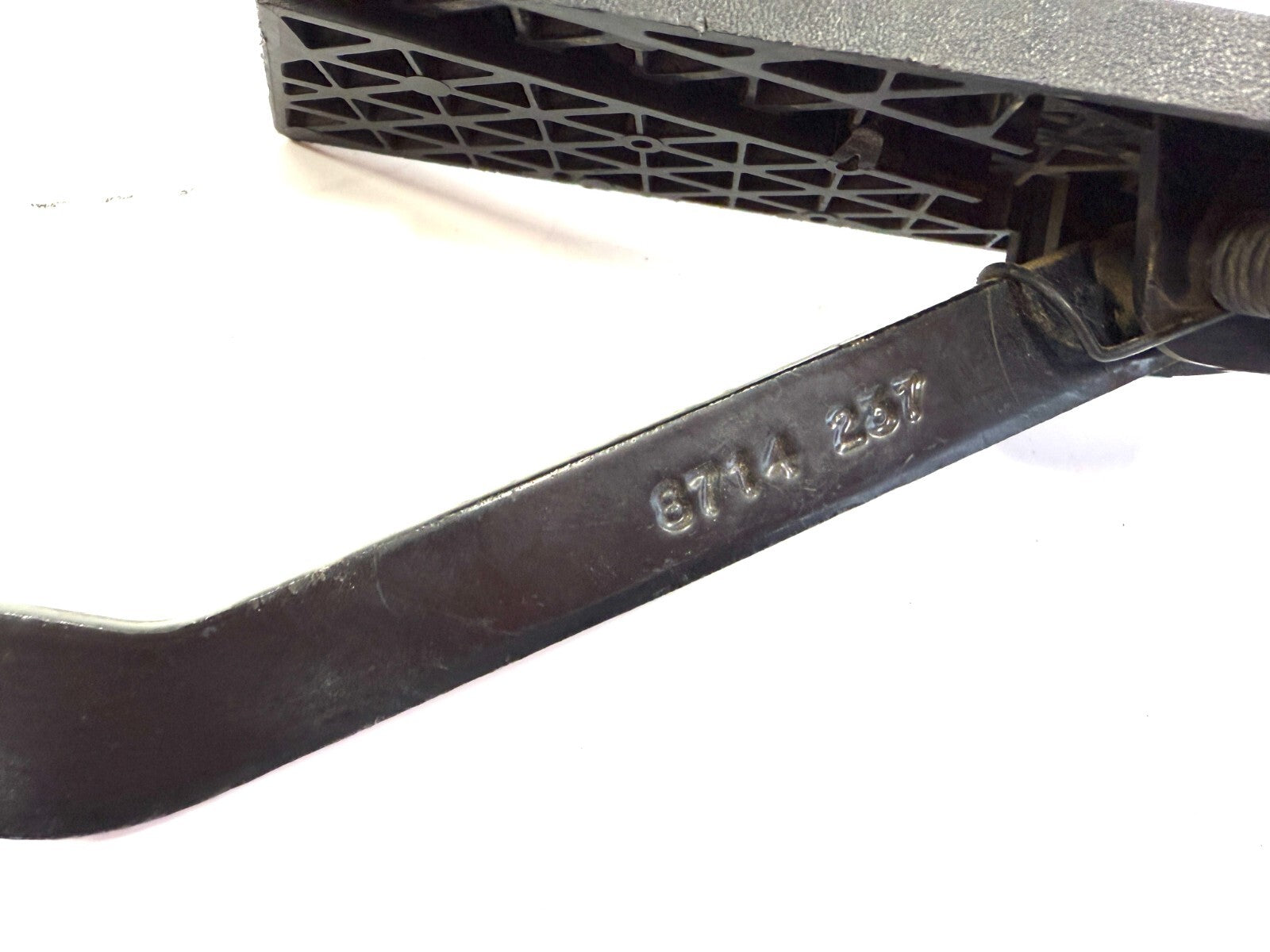 Jeep Wrangler TJ 97-06 Gas Accelerator Pedal Throttle Bracket Firewall3