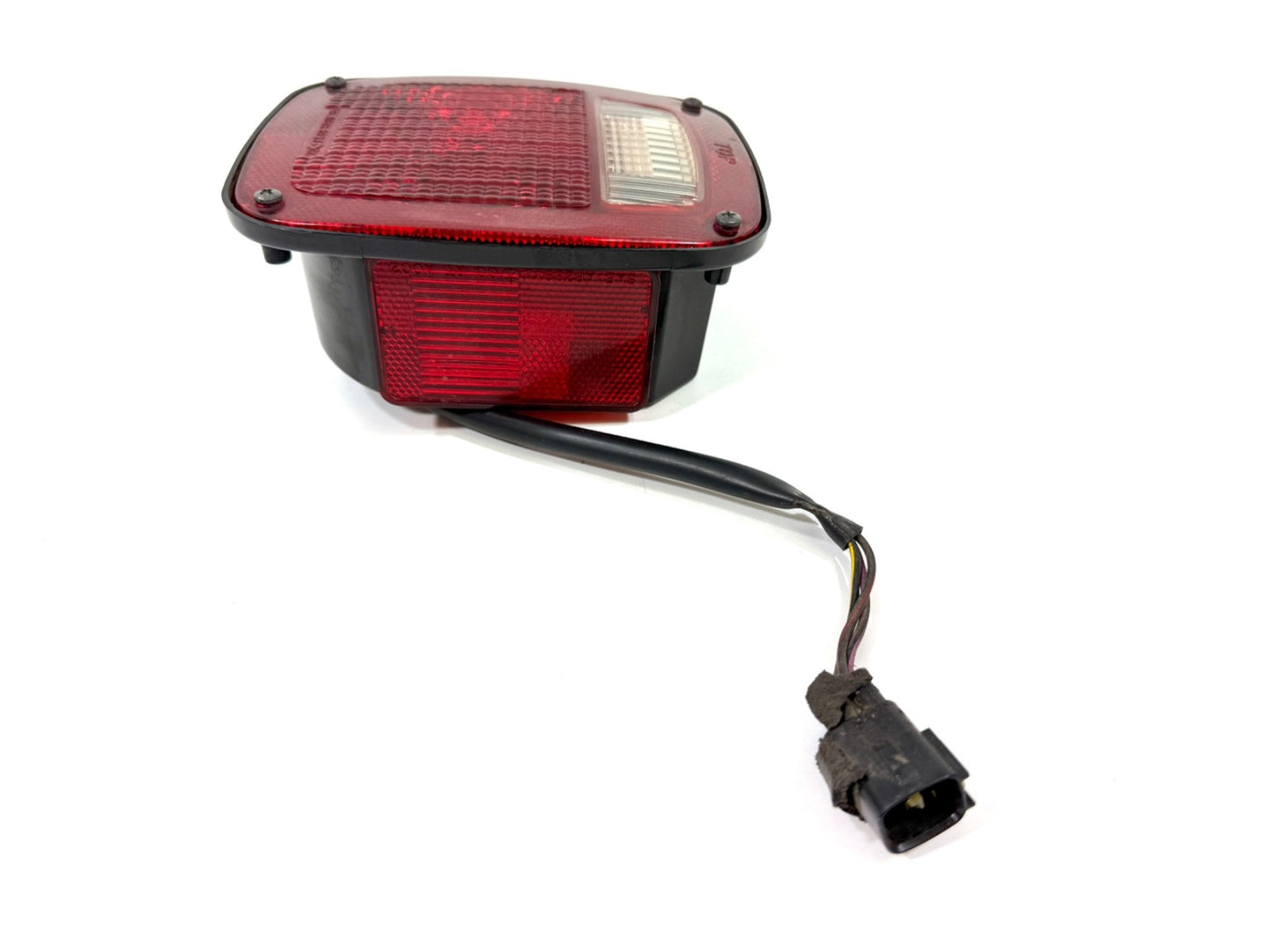 Jeep Wrangler TJ 98-06 OEM Tail Light Lamp Passenger Right 560186482