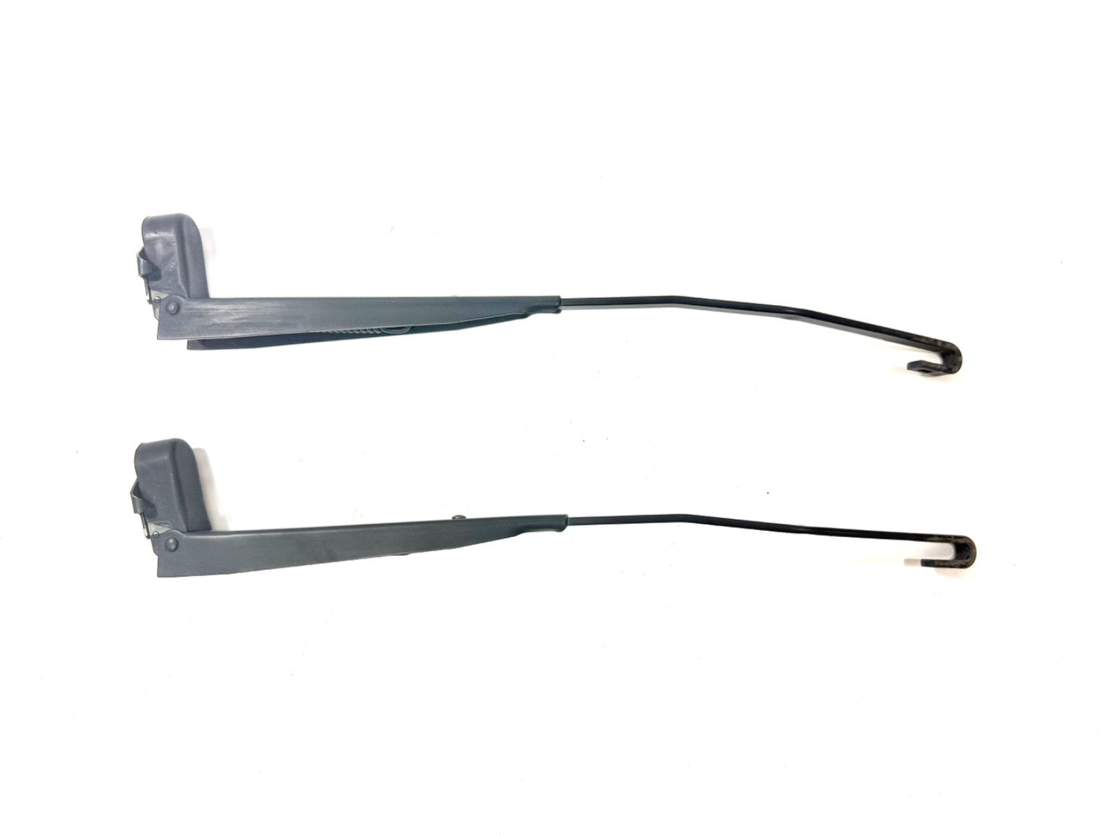 97-06 Jeep Wrangler TJ windshield Front glass WIPER ARMS SET 2 PCS ( PAIR )1