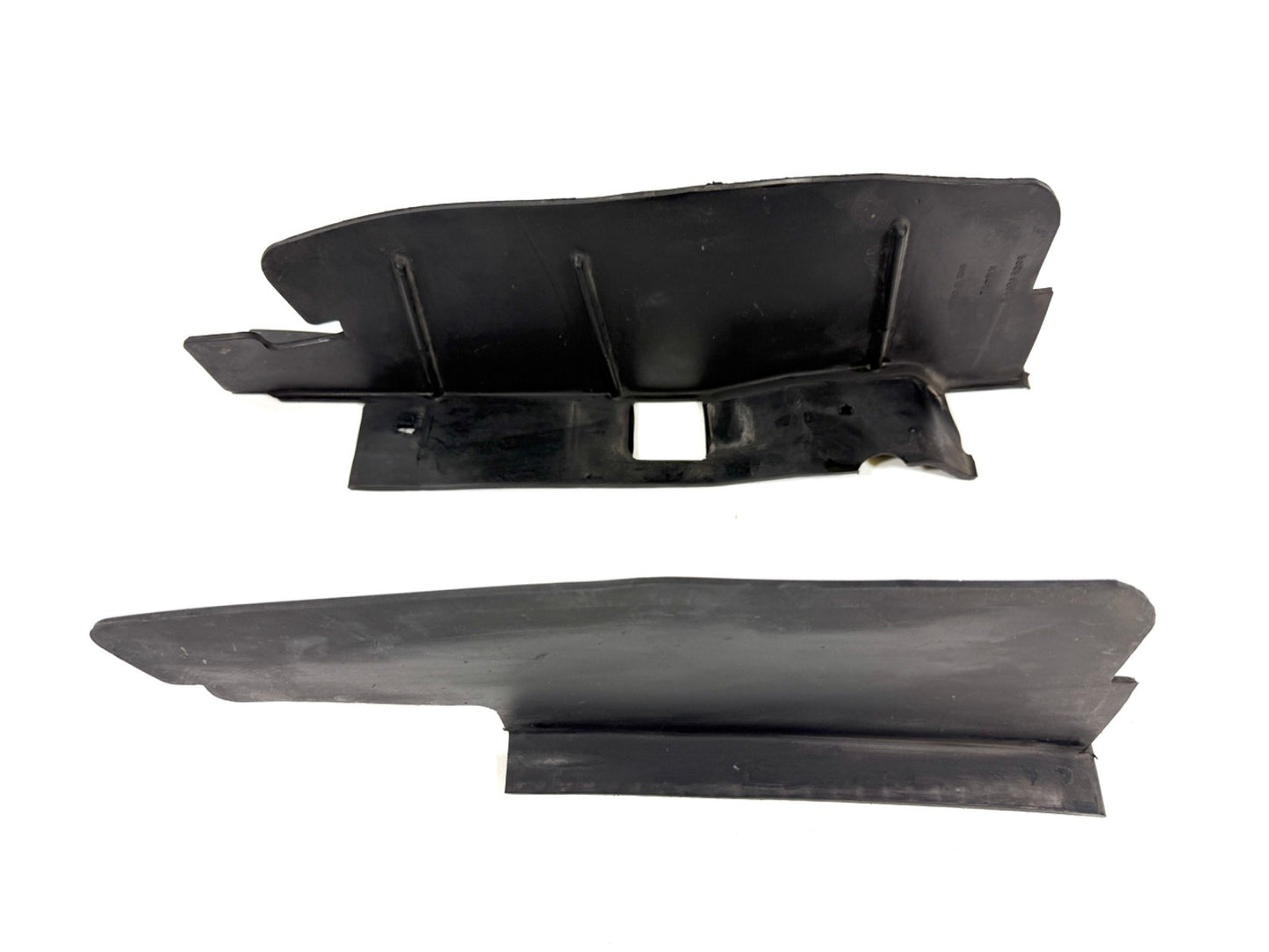 Grill Condenser Seal 1997-2006 Jeep Wrangler TJ Windage Insert 55036867 550368664