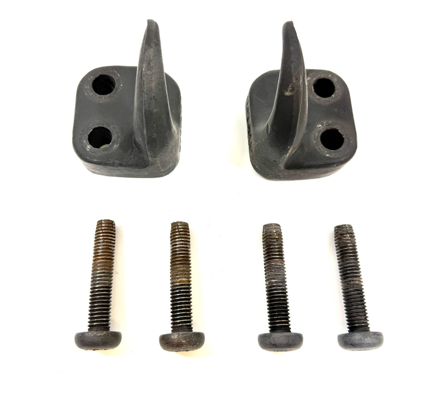 Jeep Wrangler TJ 97-06 Front Tow Hooks Hook Pair with Bolts0
