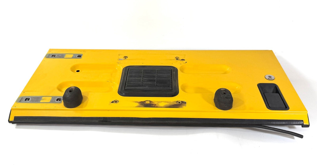 2002 2006 Jeep Wrangler TJ OEM Complete Solar Yellow Tailgate with Key12