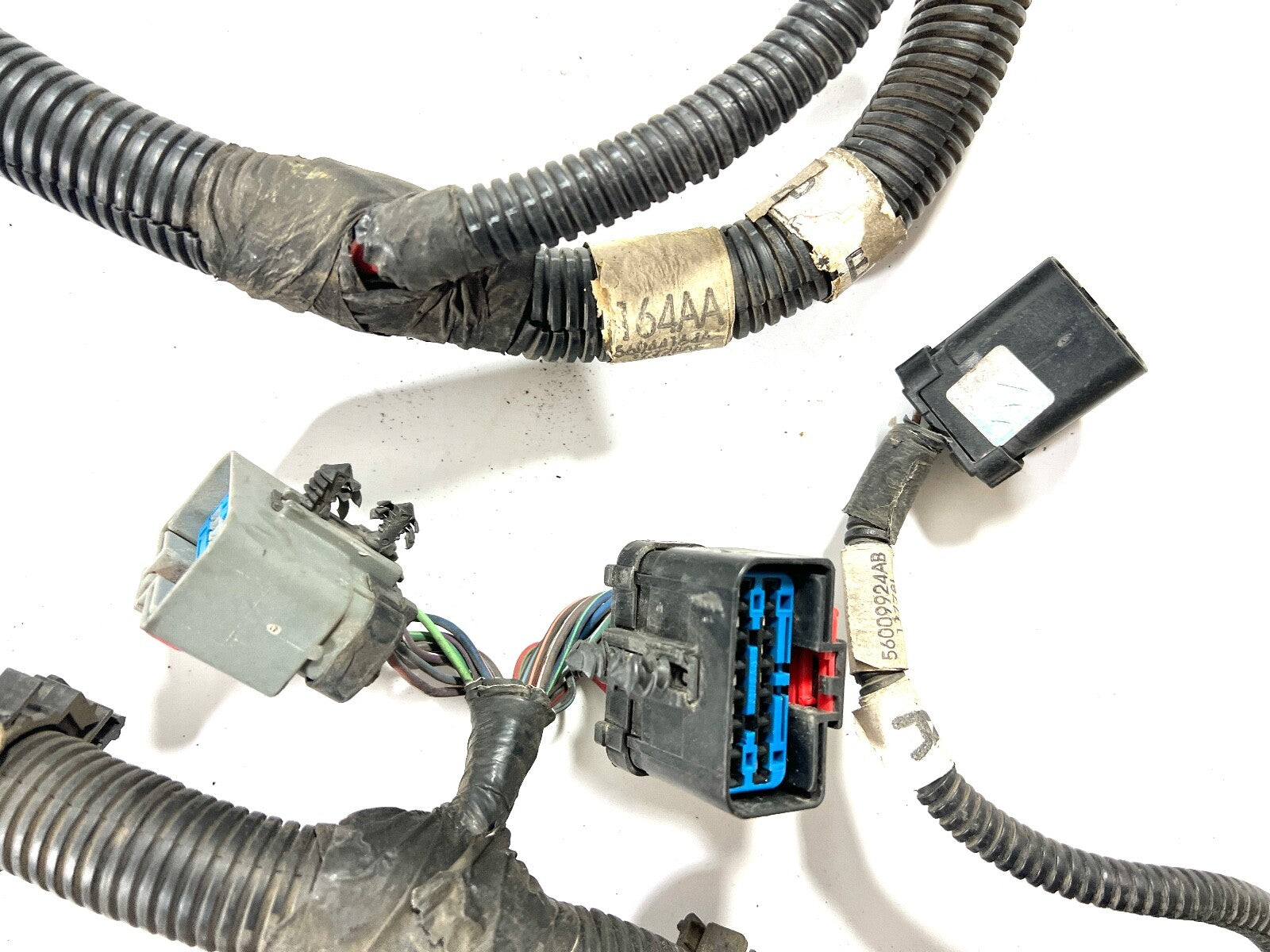 Jeep Wrangler TJ 2002 SE 2.5L 5-Speed Manual Fuseblock Wire Harness 56017042AB9
