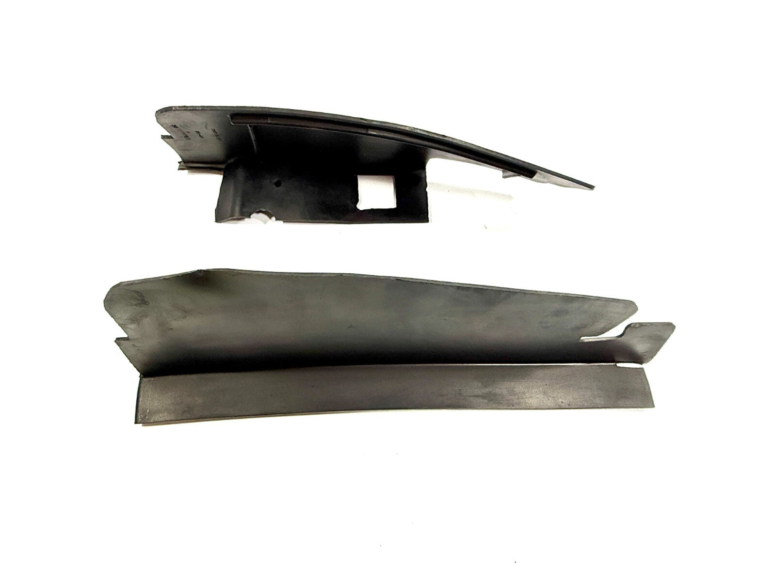Grill Condenser Seal 1997-2006 Jeep Wrangler TJ Windage Insert 55036867 550368663