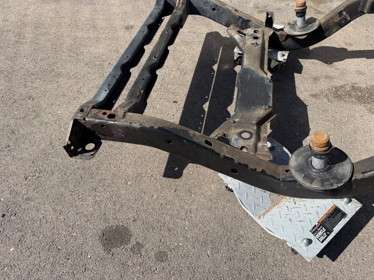 Jeep LJ Wrangler Unlimited OEM 4.0L Frame Straight Clean Inside & Out 2004-200611