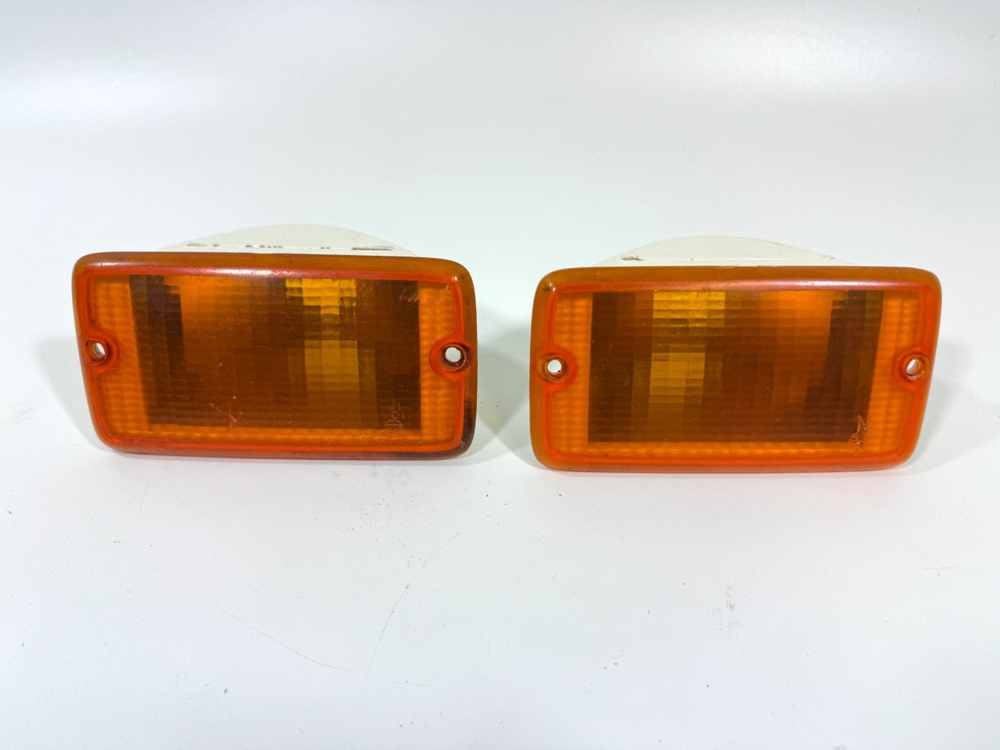 Jeep Wrangler TJ 97-06 OEM Front Driver Passenger RH LH Turn Signal Lens Pair0