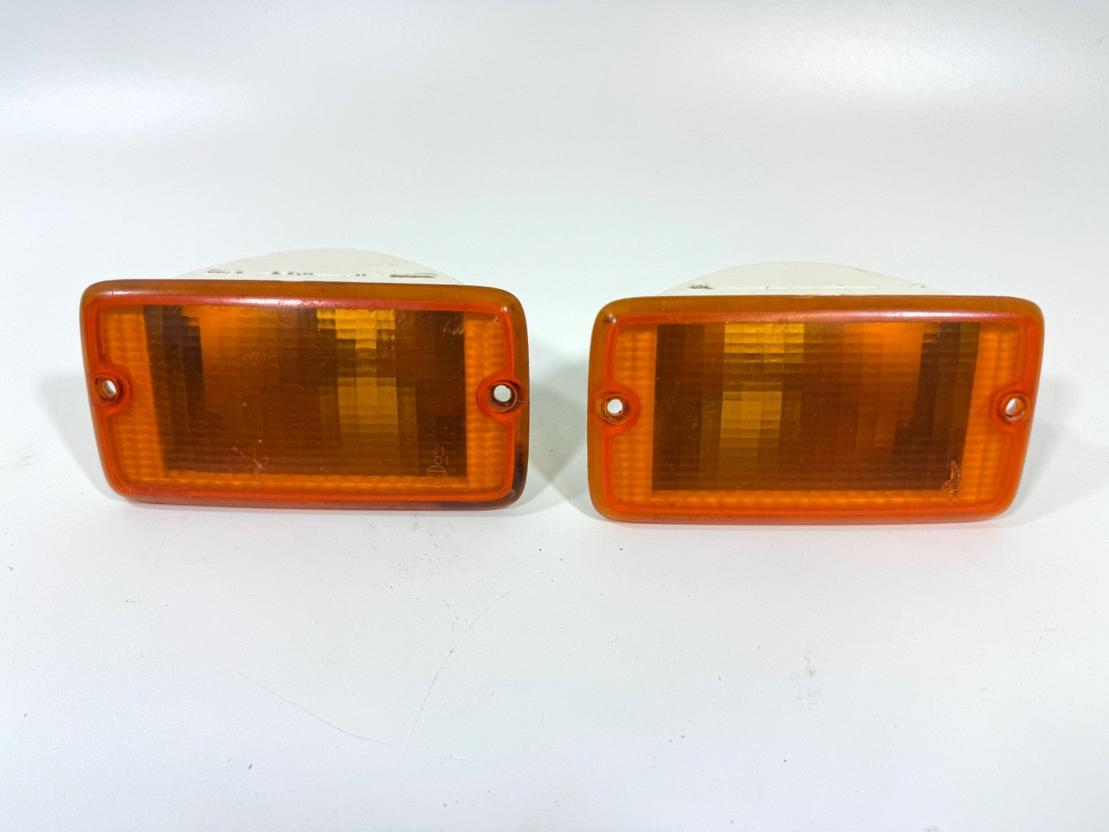 Jeep Wrangler TJ 97-06 OEM Front Driver Passenger RH LH Turn Signal Lens Pair0