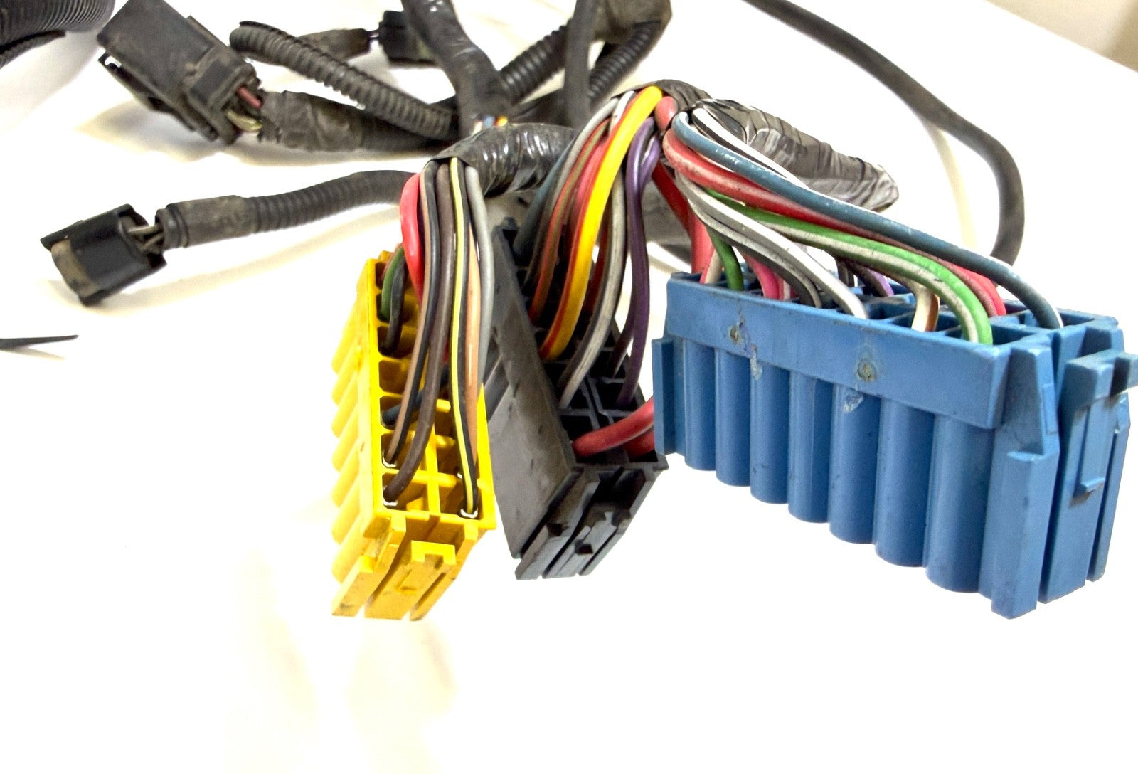 Jeep Wrangler TJ 1997 Sahara 4.0L 5-Speed Manual Fuseblock Wire Harness12