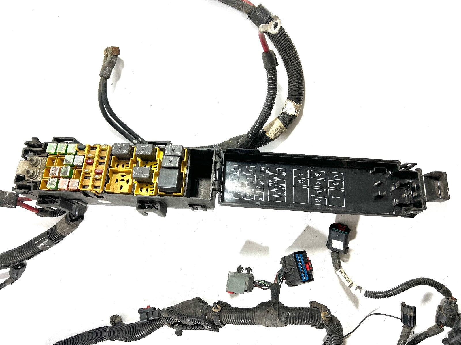 Jeep Wrangler TJ 2002 SE 2.5L 5-Speed Manual Fuseblock Wire Harness 56017042AB12