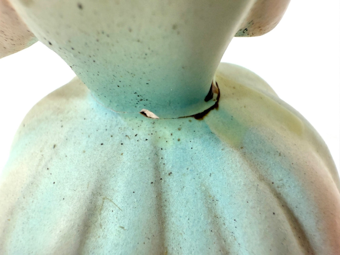 Vintage Rotating Sanko Girl with a violin - music box plays Fascination2